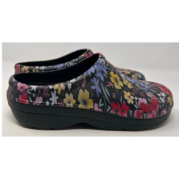 Totes Everywear Women's Bailey Molded Floral Clogs Red Blue Yellow Size 9 - Picture 2 of 6